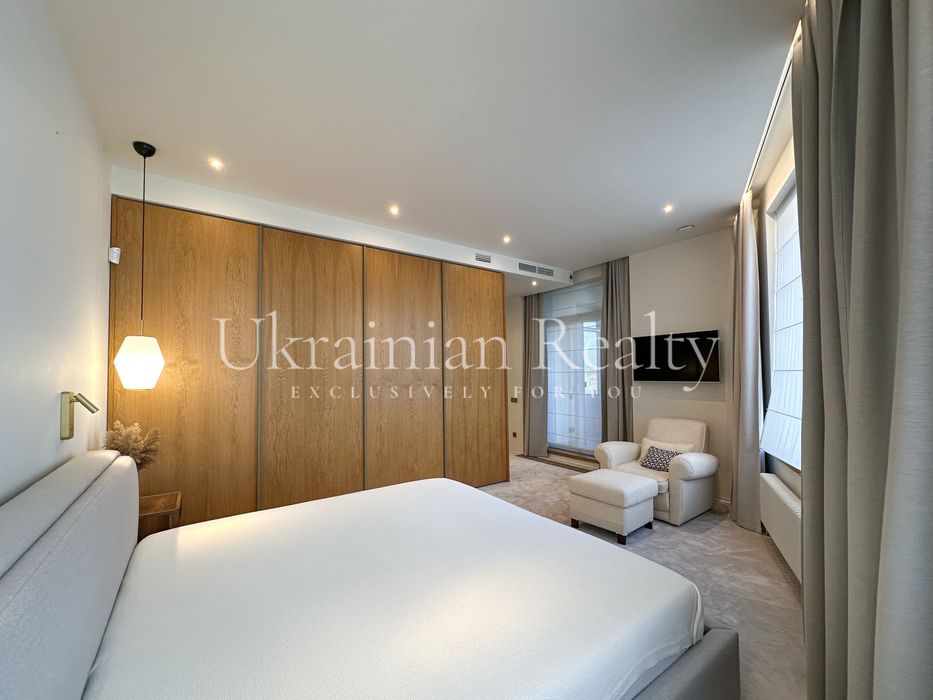 Продаж квартири з терасою 250 м²  ЖК A-52. Січових Стрільців, 44а