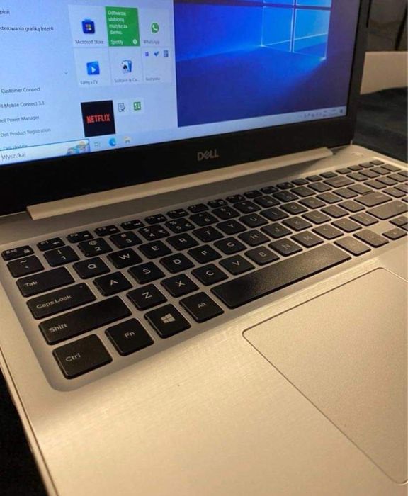 Laptop Dell inspiron 5570 + ładowarka bialy