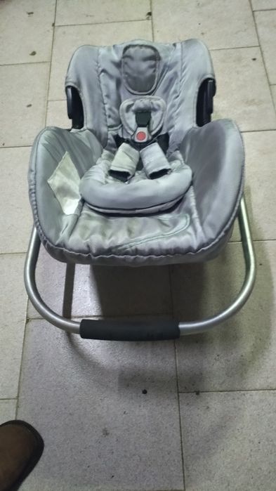 Cadeira de bebe.