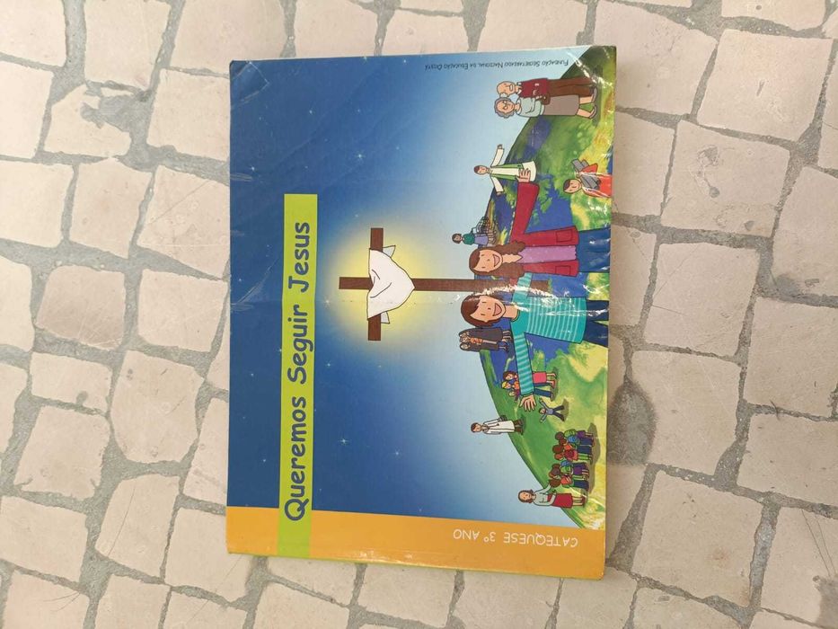 Catecismos 3º e 4º anos