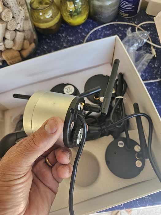 Kit vídeo vigilância 4 câmeras wi- fi