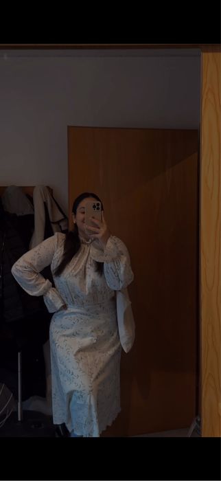 Сукня жіноча ніжна