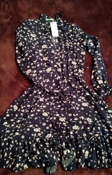 Сукня легка жіноча