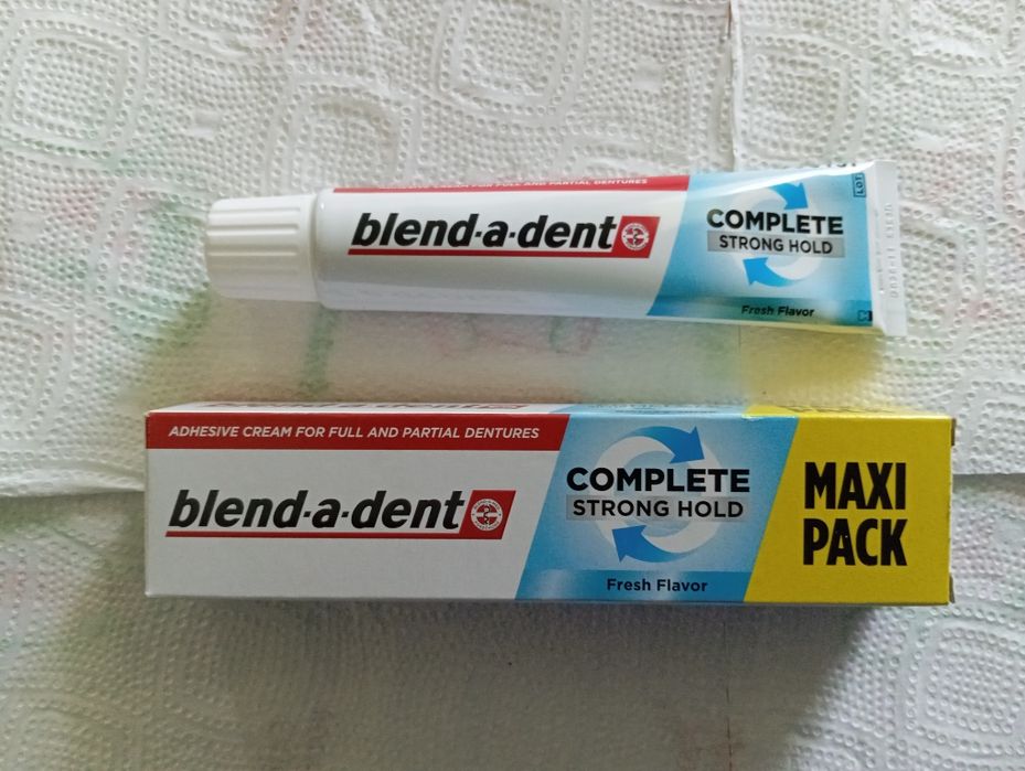 Blend a dent Complete Krem do protez zębowych 70ml 6 szt.