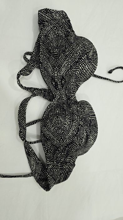 Parte superior bikini O`Neil 85C