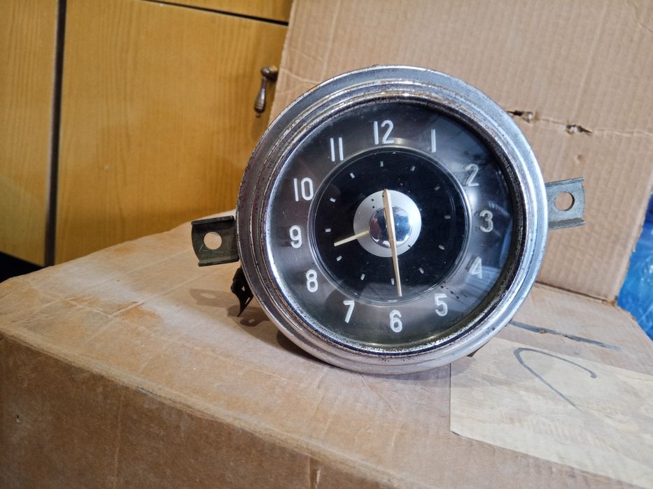 Часы газ Волга победа чайка