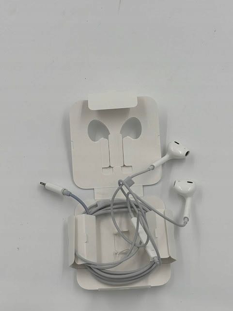 uszkodzony słuchawki przewodowe douszne apple earpods (lightning)