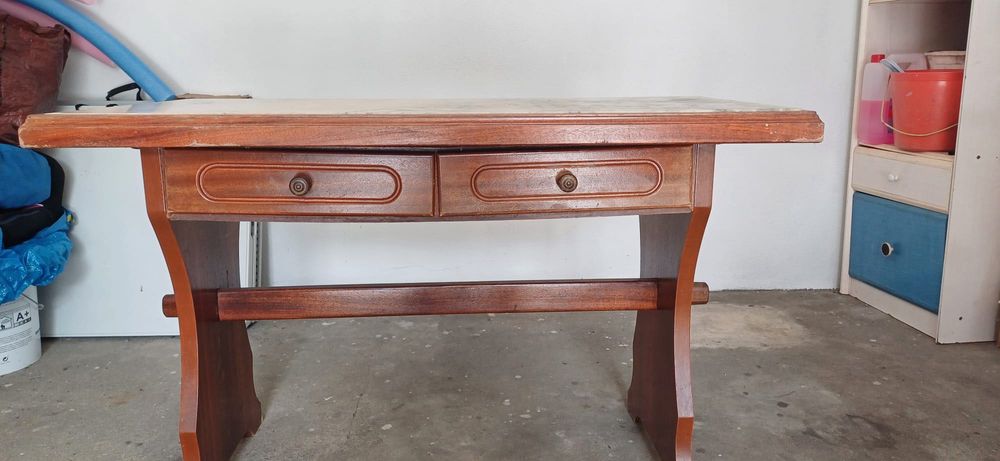 Mesa de Jantar com pedra Mármore