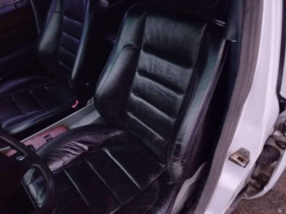 Mercedes-Benz E 124 260 (avtomat)