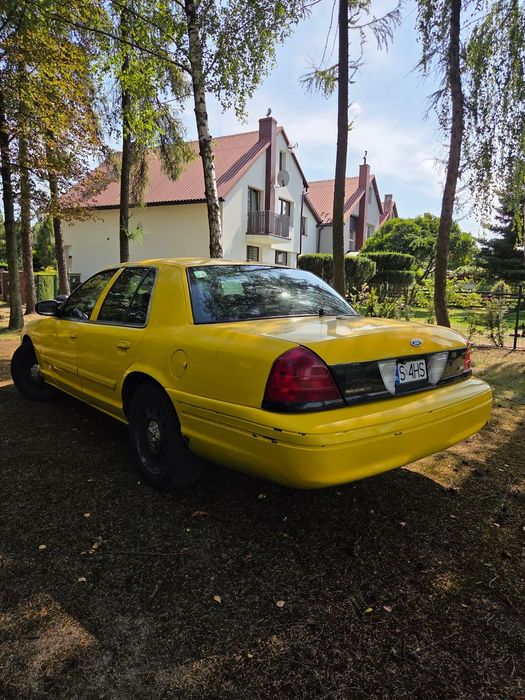 Ford Crown Forda Crown Victoria Police Interceptor P71