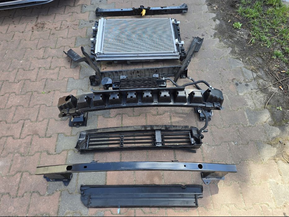 NISSAN ROGUE T33 радіатори, підсилювач, жалюзі, абсорбер, телевізор