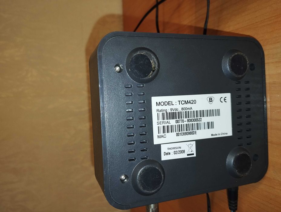 Кабельний модем Tomson TSM 420 з блоком живлення, в робочому стані
