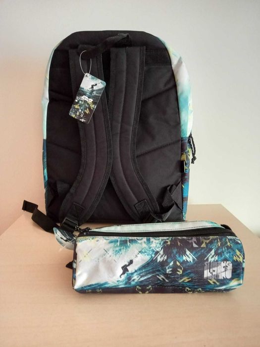 Mochila + Estojo Long Island – NOVO