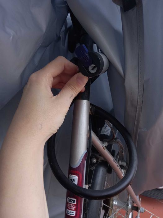 [URGENTE] Bicicleta com acessórios