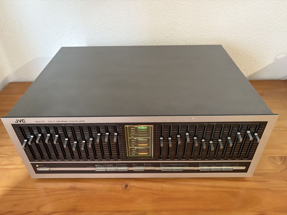 Equalizador JVC SEA-70