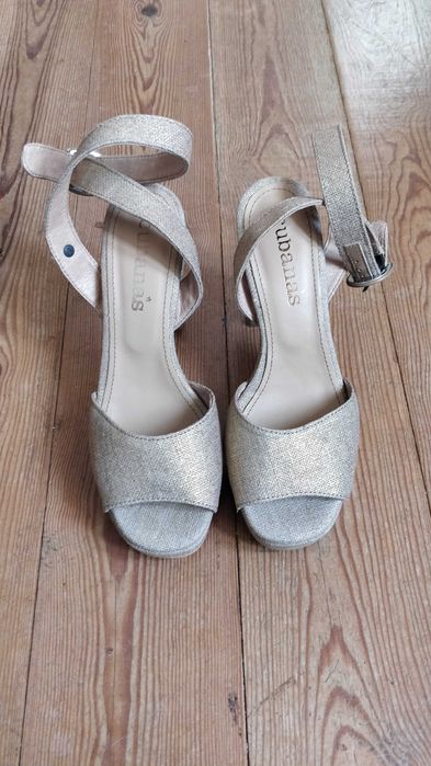 Sapatos de Mulher Cubanas