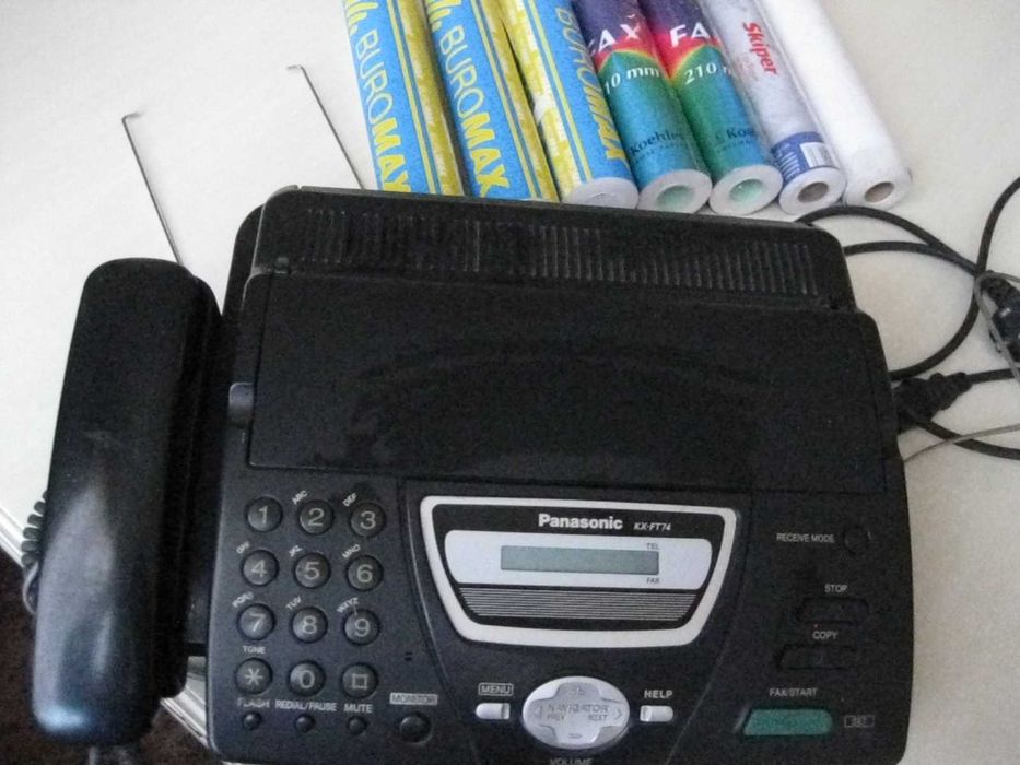 Телефон-факс Panasonic KX-FT74