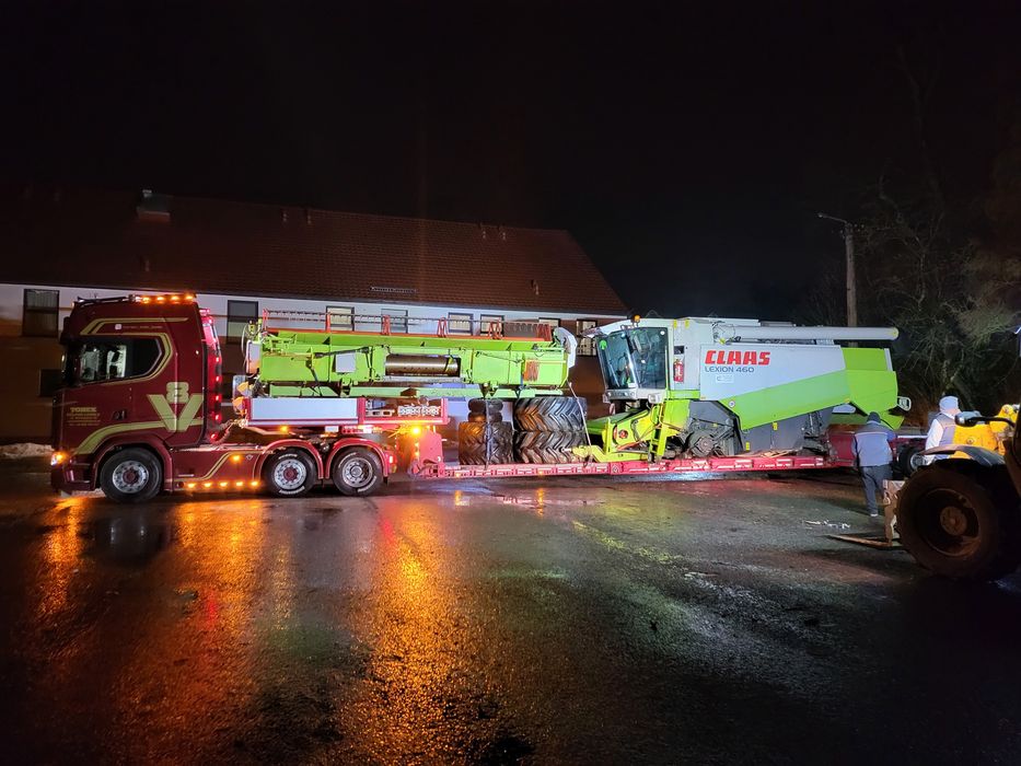 Transport kombajnów sieczkarni opryskiwaczy forwarder harvester domków