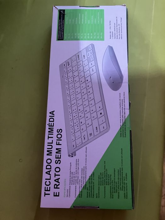 Wireless Keyboard with Mouse428961453771991042