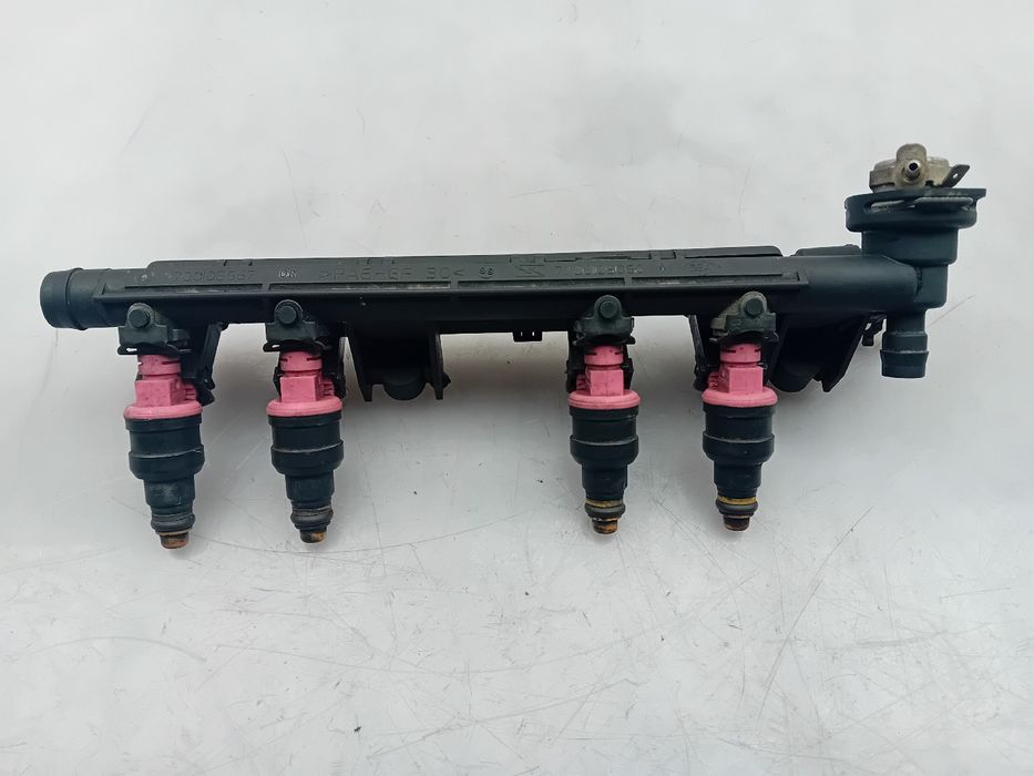 Rampa de injeção RENAULT Clio II (BB0/1/2_, CB0/1/2_)