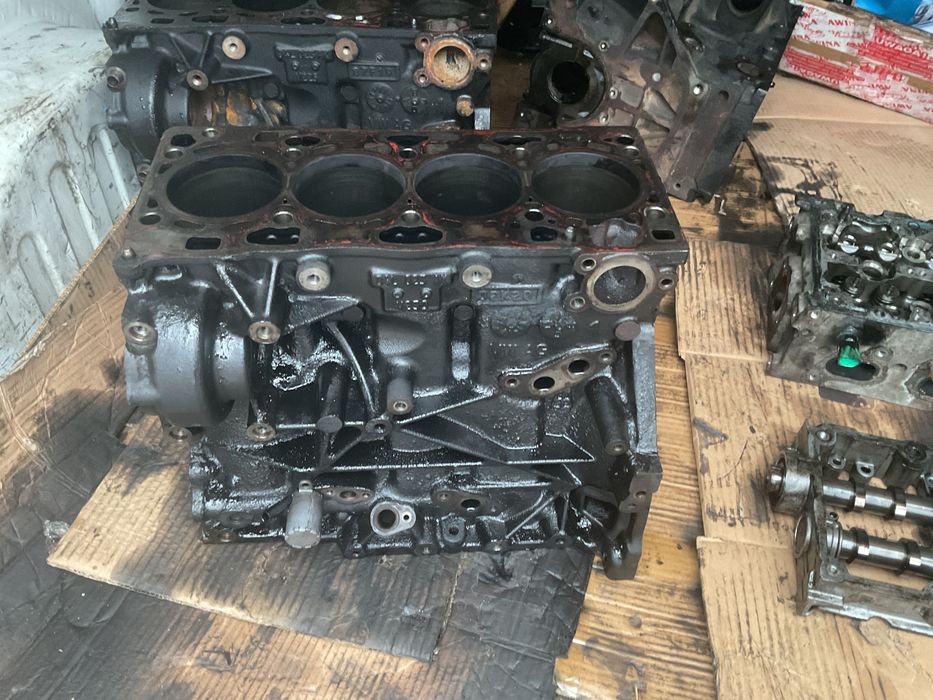 Blok silnika DAVA DAUA 2.0 TDI VW CRAFTER nadający się do regeneracji
