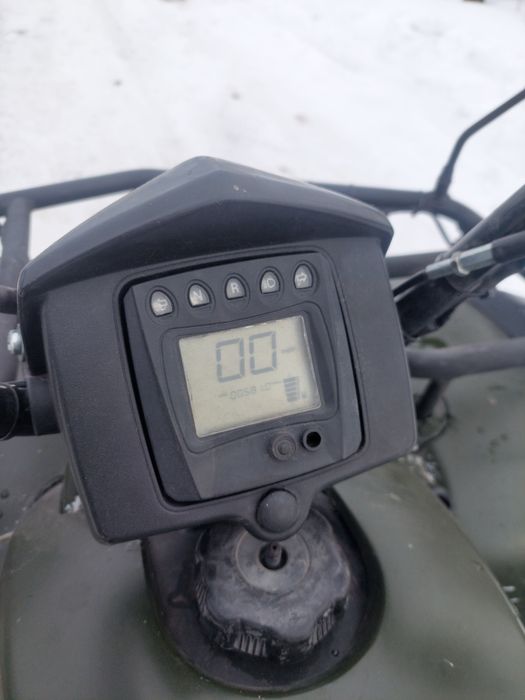 Продам квадроцыкл 200куб