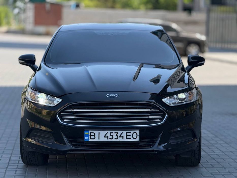 Ford Fusion в супер состоянии!