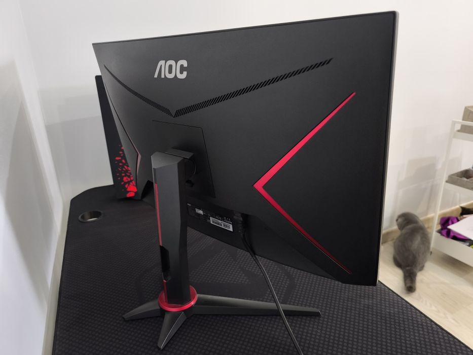 Monitor AOC curvo
