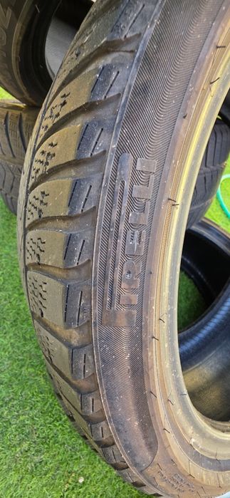 Pneus 225/40 R18 Pirelli