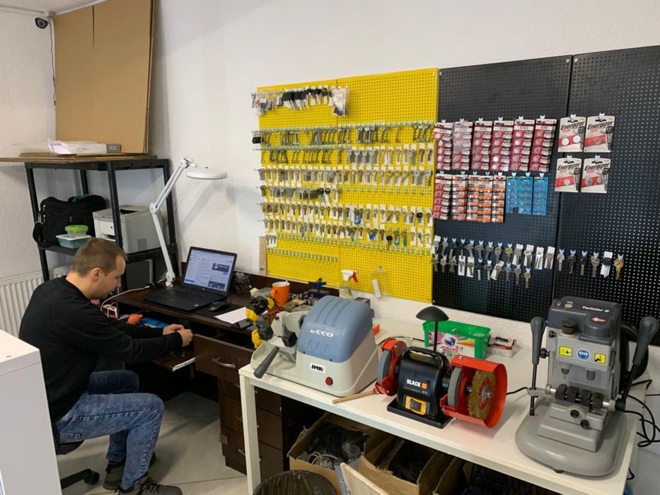 Śląsk ! Dorabianie kluczy samochodowych - kodowanie   ,Wyceń !