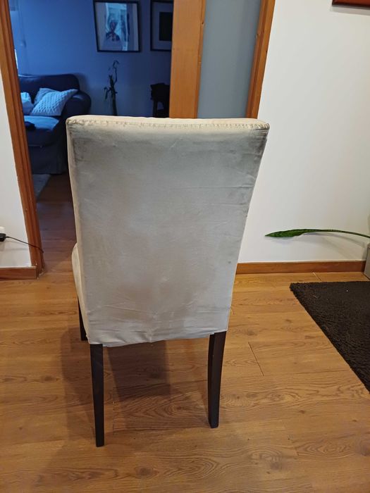 Cadeiras para mesa de jantar