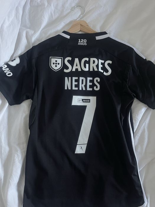 Benfica away shirt Neres