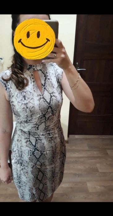 Sukienka ołówkowa Orsay | Wężowy print | Dekolt keyhole | Rozmiar 38