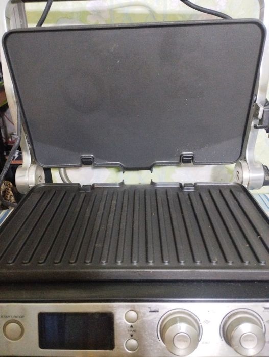 Мультігриль DeLonghi