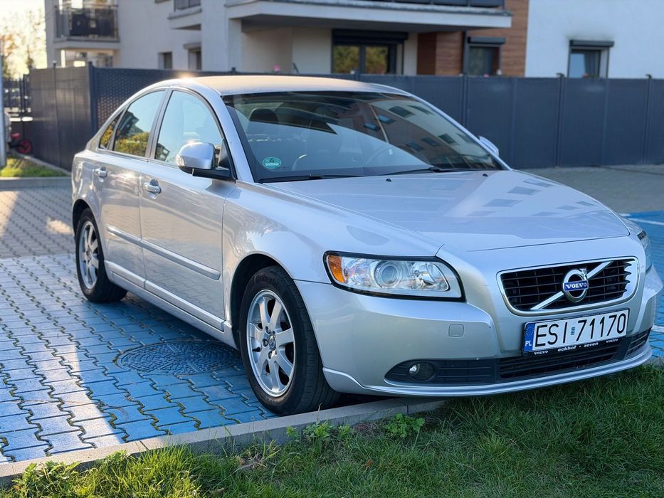 Volvo S40