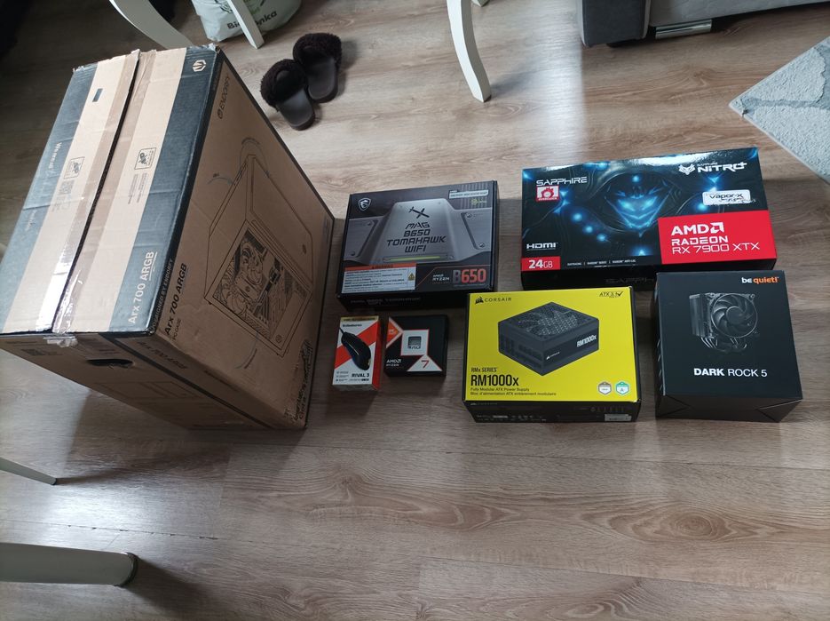 Komputer Gamingowy | AMD RADEON RX 7900 XTX OC 24GB | AMD RYZEN 7 9800X3D | LG 37G800A-B - 165Hz | MYSZ