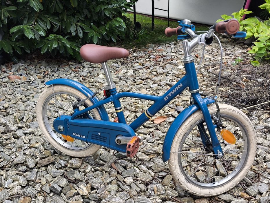 Rower dziecięcy B'Twin 900 Alu City na 16