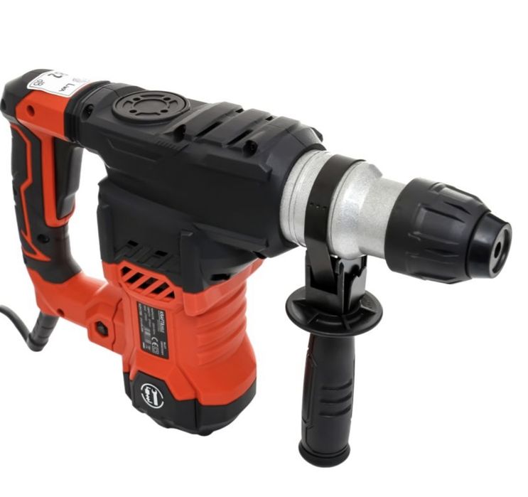 Młot udarowy 2700W