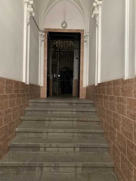 Пропоную на продаж 3 кімнатну квартиру в центрі Львова по вул. Фредра.