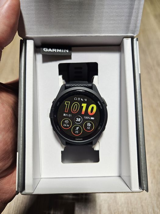 Smartwatch Gamin Forerunner 265 2 lata gwarancji