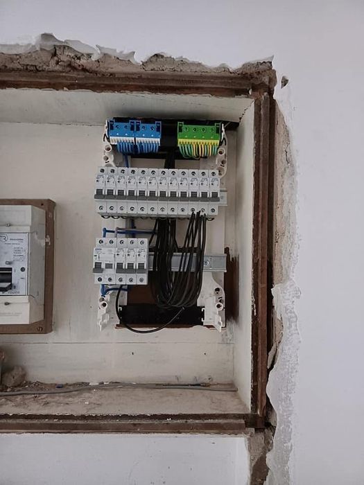Eletricista certificado em Viana do Castelo e Ponte de Lima.