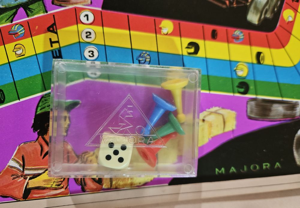 Jogo de tabuleiro Majora