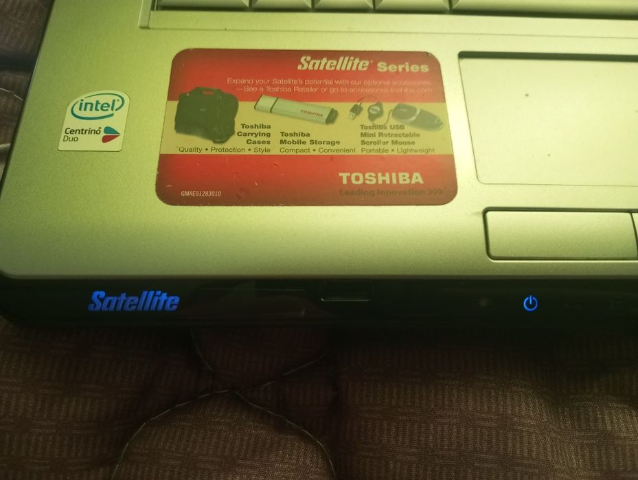 Toshiba Satellite A205-S4670
