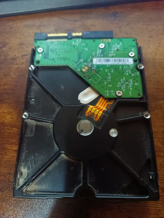 Диск WD, модель WD10EARS 1Tb (неробочий)