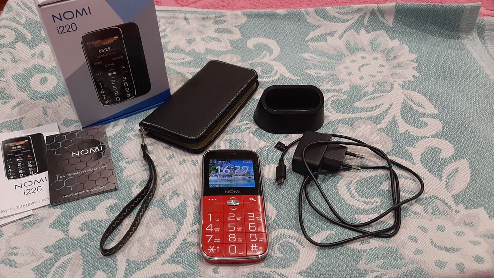 Телефон NOMI i220 (новий)