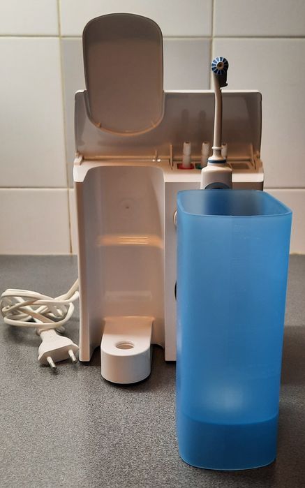 Irrigador dental Braun Oxyjet