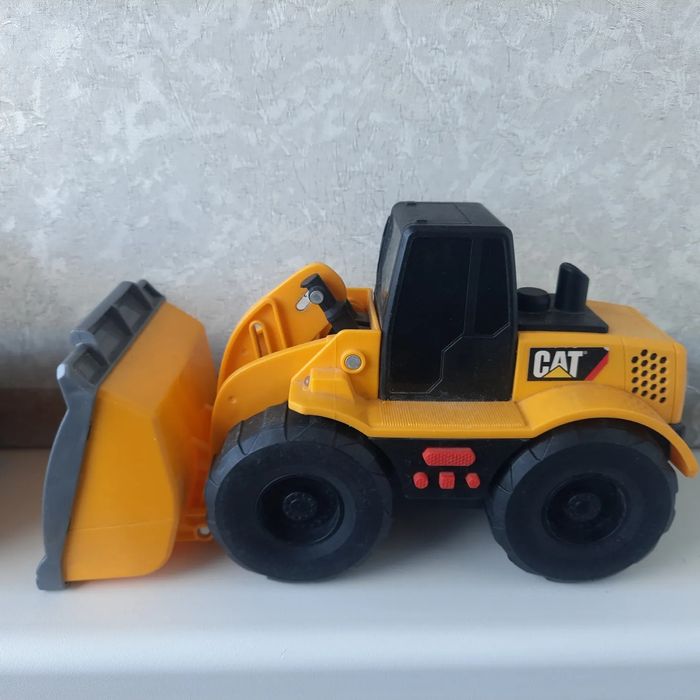 Машинки CAT самосвал погрузчик
