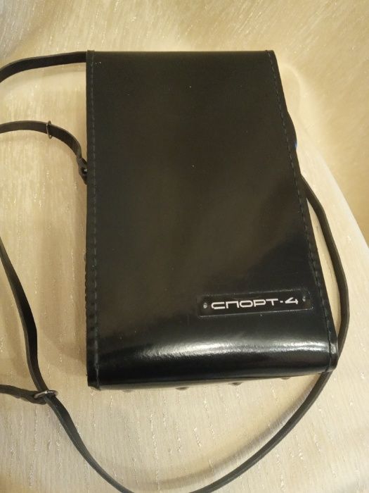 Продам кинокамеру "Спорт-4" СССР