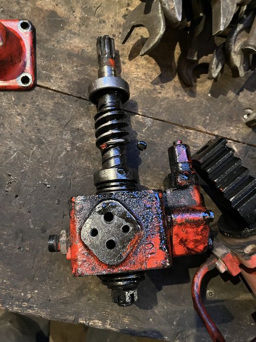 Продам запчастини до рульвої колонки мтз 80 з експортного трактора