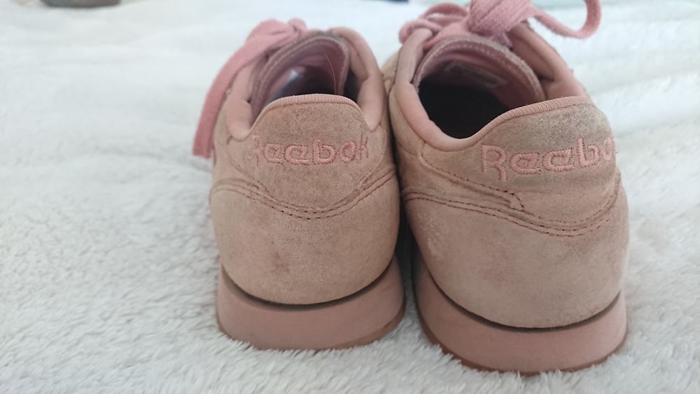 Buty sportowe damskie Reebok rozmiar 38/25